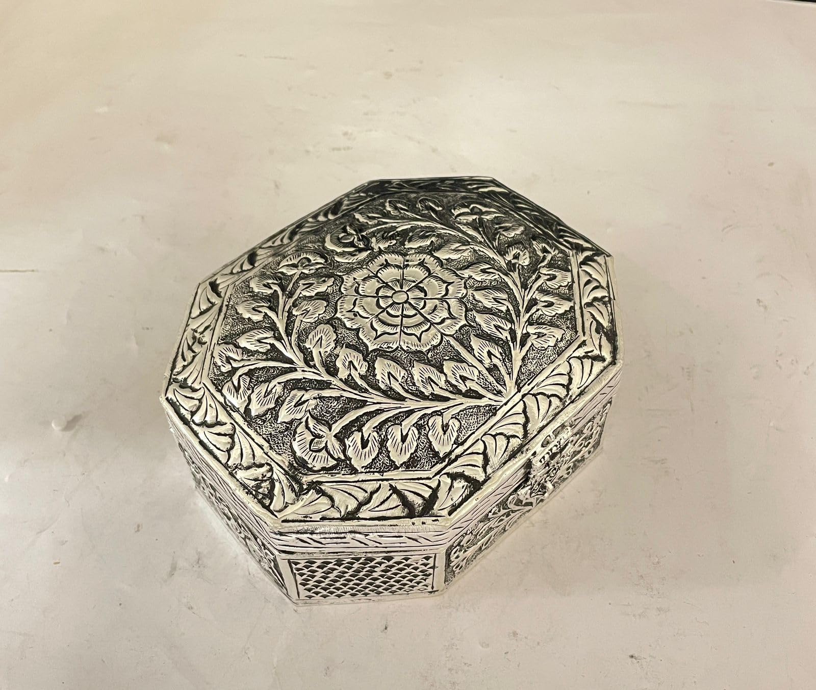 German silver rose fully caved jewlery box/sweet box